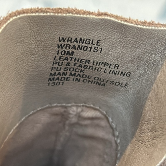 Steve Madden taupe hidden wedge sneaker - Picture 5 of 9